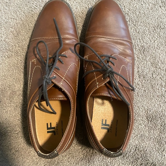Men’s Classic Brown Leather Dress Shoes – Size 10 - Picture 5 of 5